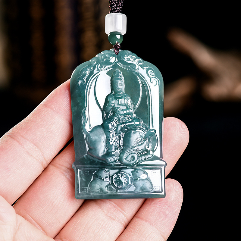 Necklace Pendant - Naturalny Birmanski Jadeit Guanyin Wisiorek Naszyjnik