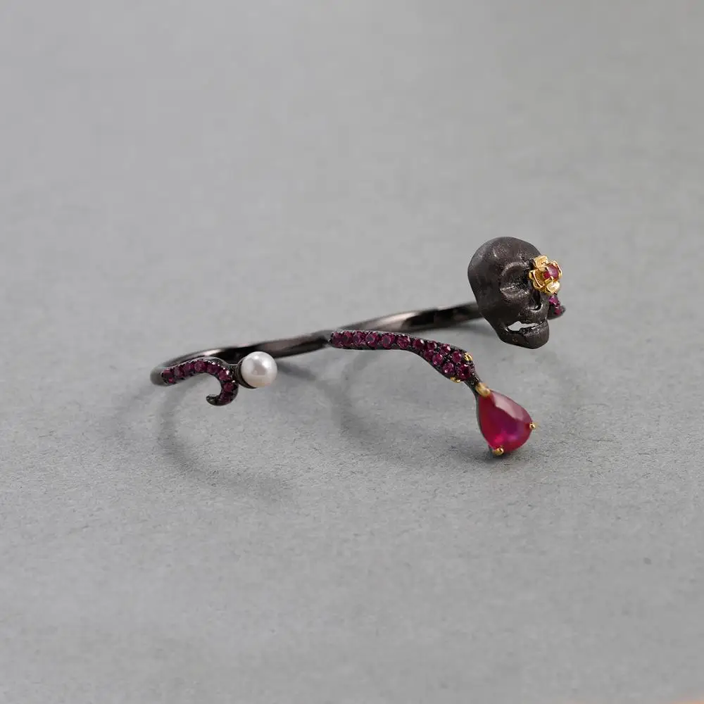 Naturalny rubin pierścień czas – Gothic Skull Ring recenzja i cena